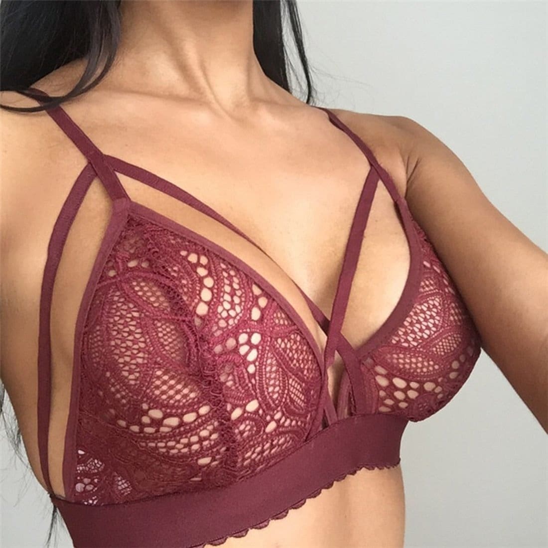 soutien-gorge-en-dentelle-a-rayures-decoratives-maybella-fr-477 Soutien-gorge en dentelle à rayures décoratives - Rouge / S